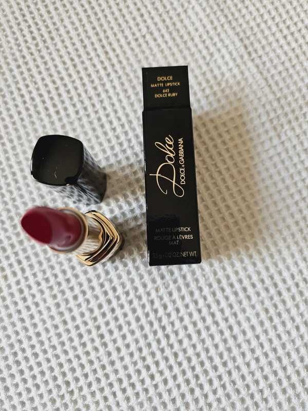 Dolce matte lipstick 642