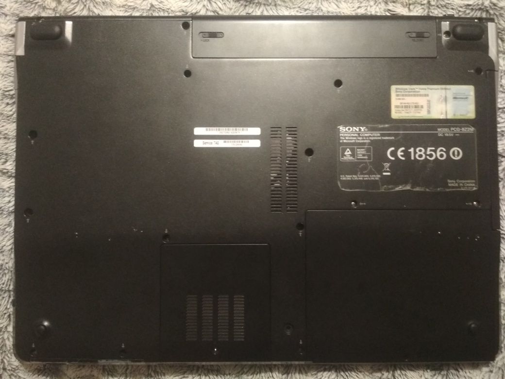 Sony Vaio VGN-AR51J Model PCG-8Z2P не робочий