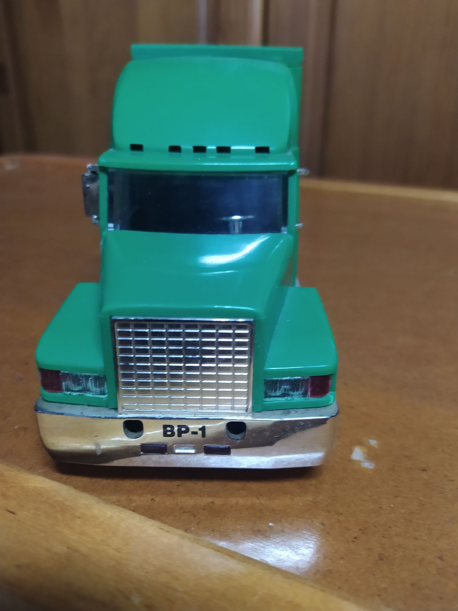 Camião miniatura BP - clássico anos 90