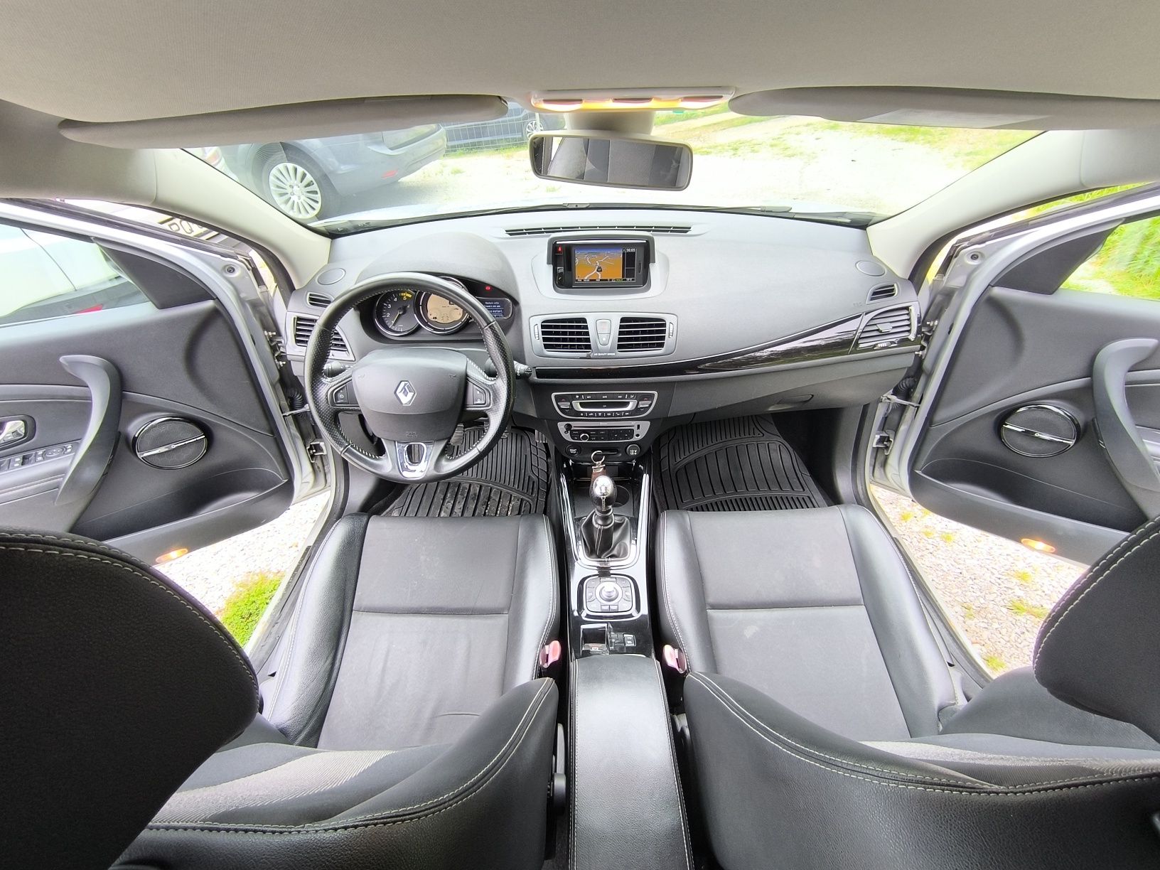 Renault Megane Sport Tourer 1.5 DCI Bose Edition