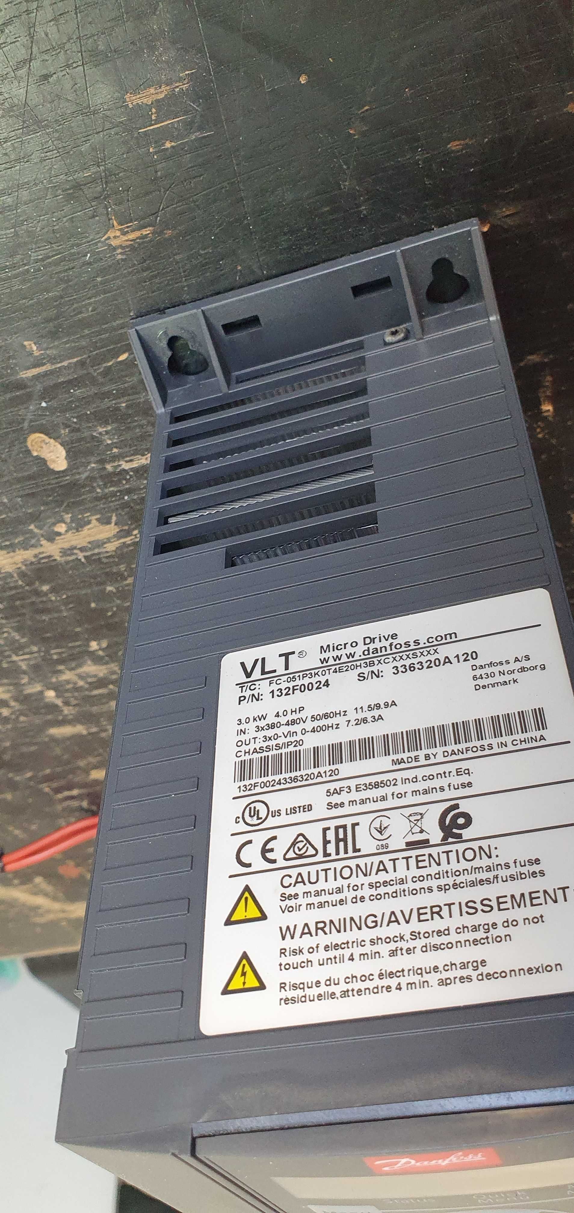 Falownik Danfoss VLT Micro Drive 3x380-480V 7,2A 3kW 132F0024 + panel