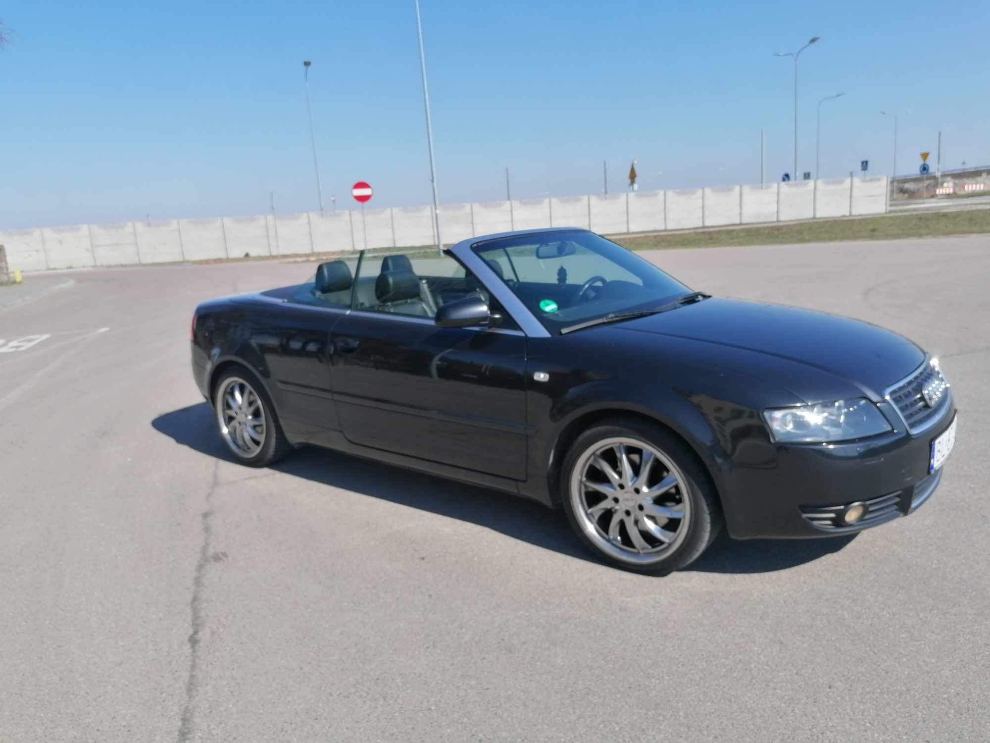 Audi a4b6 cabrio.       .