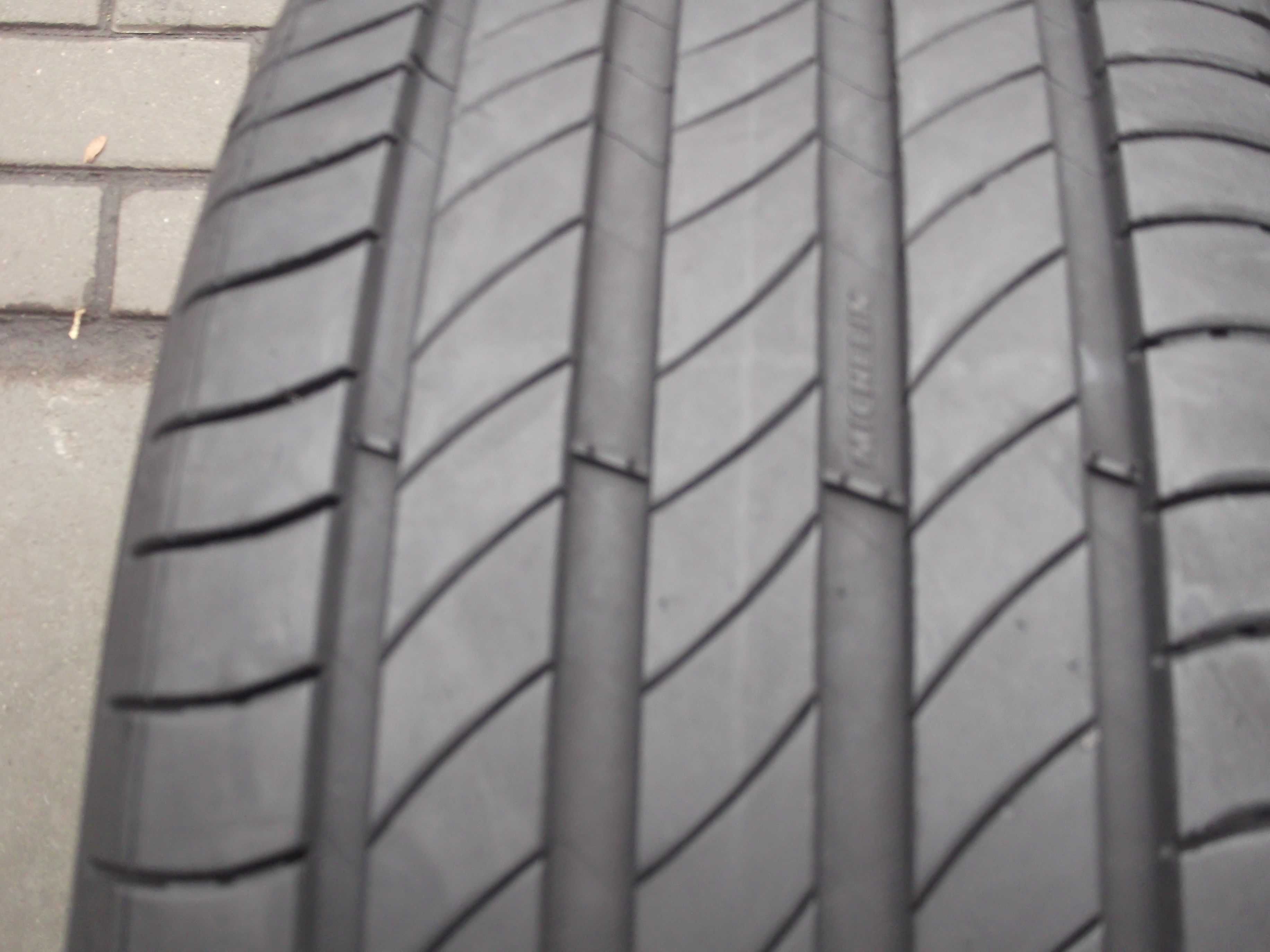 Opony 225/55/18 Michelin 4szt