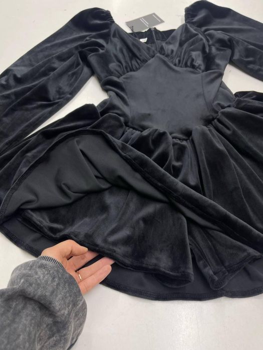 Сукня комбінезон юбка шорти гортай серію