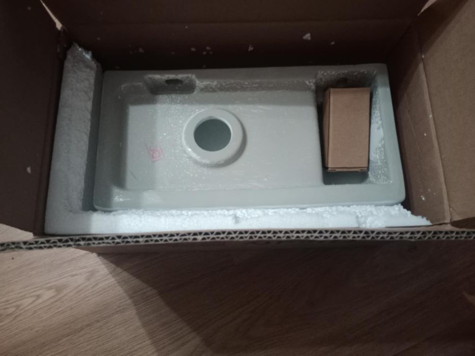 Sprzedam mqni umywalke