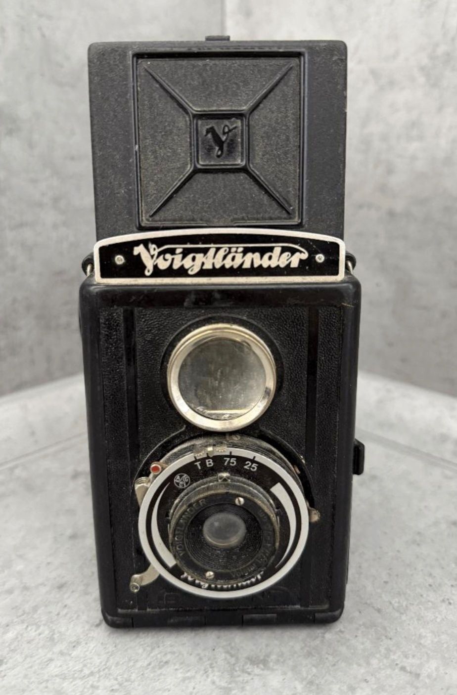 Stary aparat fotograficzny retro dla kolekcjonerów