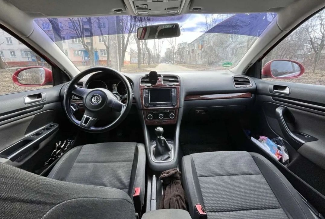 Продам Volkswagen golf-6 universal