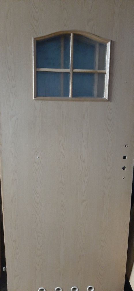 Drzwi wewnętrzne nowe i używane plus klamki do tych drzwi