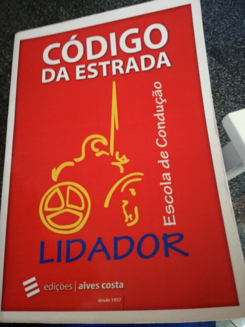 Vendo livro de código da estrada