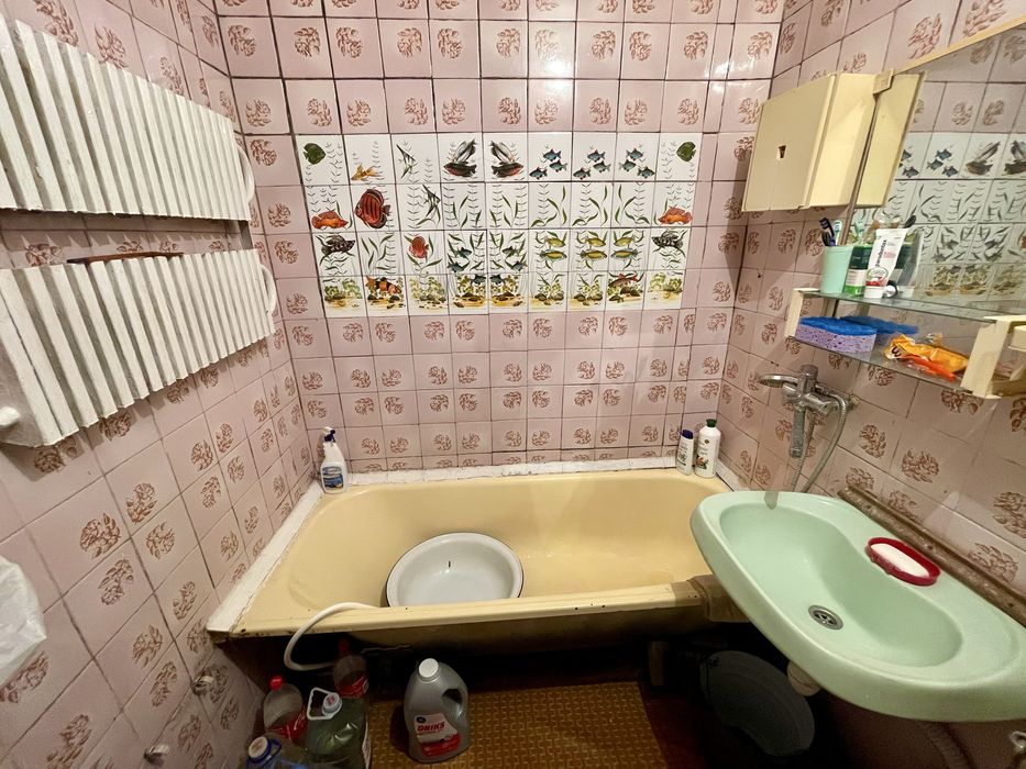 Продаж квартири в районі Східний 2