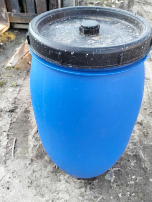 Beczka na deszczówkę, kapustę