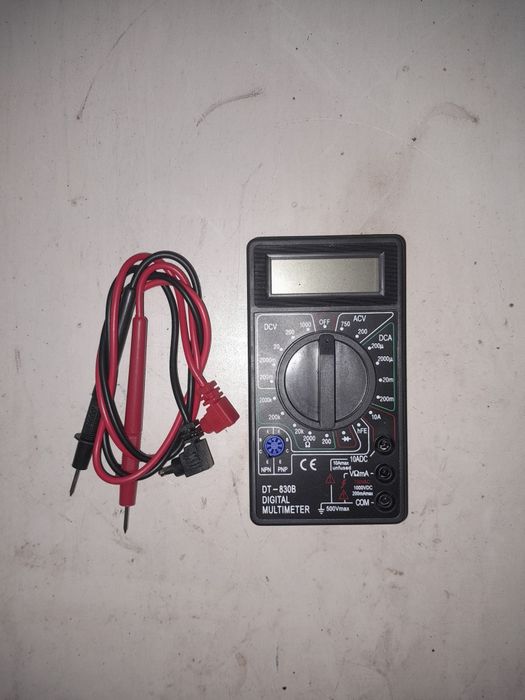 multímetro digital