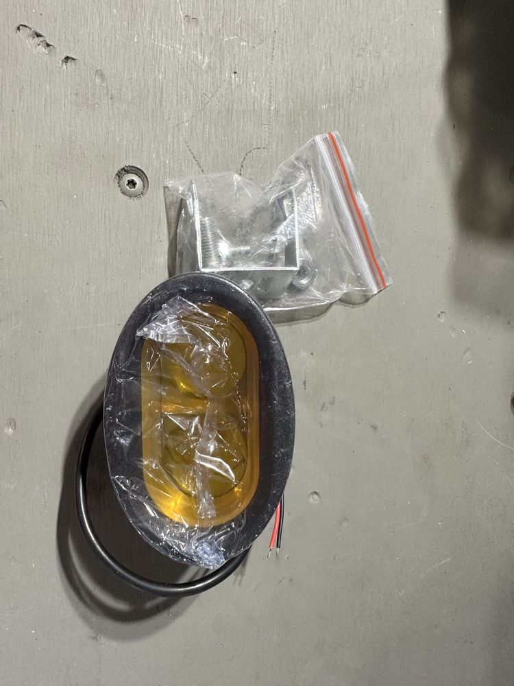 Lampa led robocza żółta