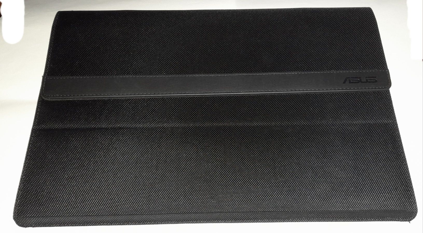 Asus LCD 15.6 монітор Model MB 169 Version No.: MB 169C+
Version No.: