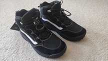Buty Vans Ultrarange Exo Hi MTE 1 dla dziecka rozm 34 czarne
