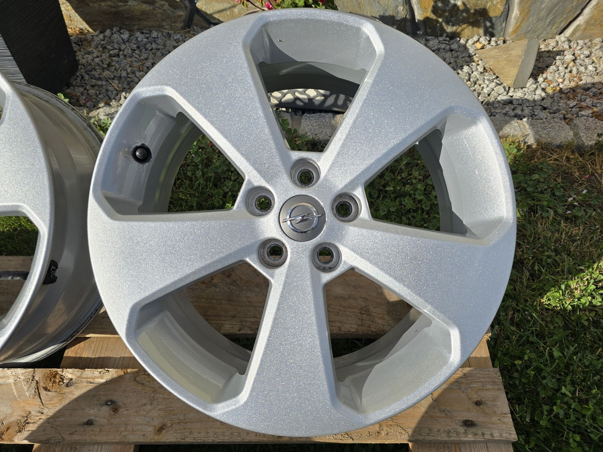 Felgi aluminiowe Opel Mokka 5x105 r17 Czujniki Tpms