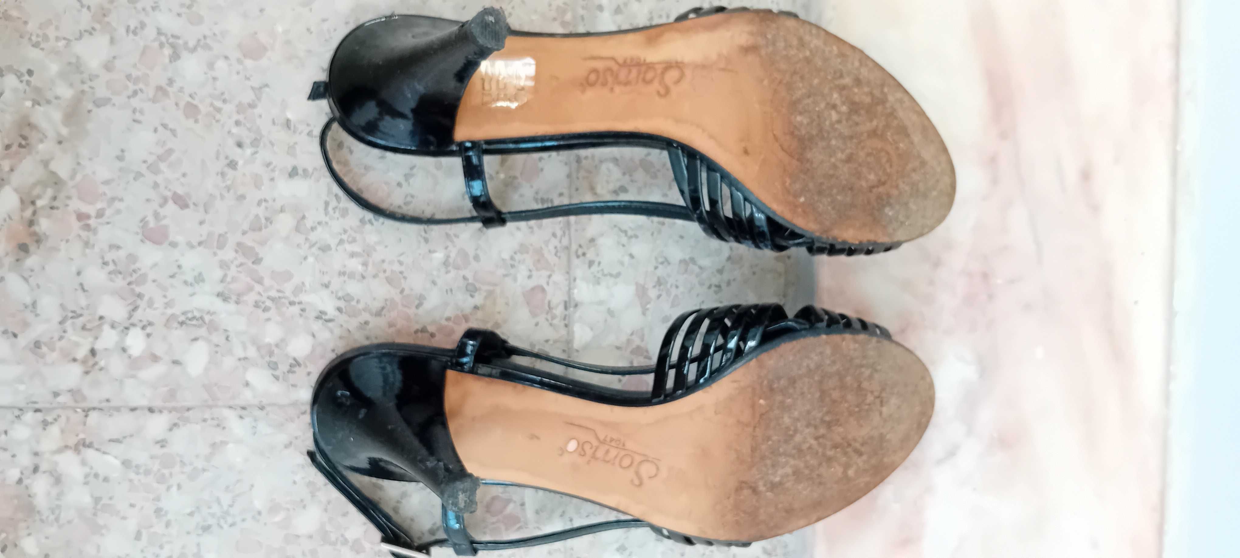 Sapatos marca Romeu