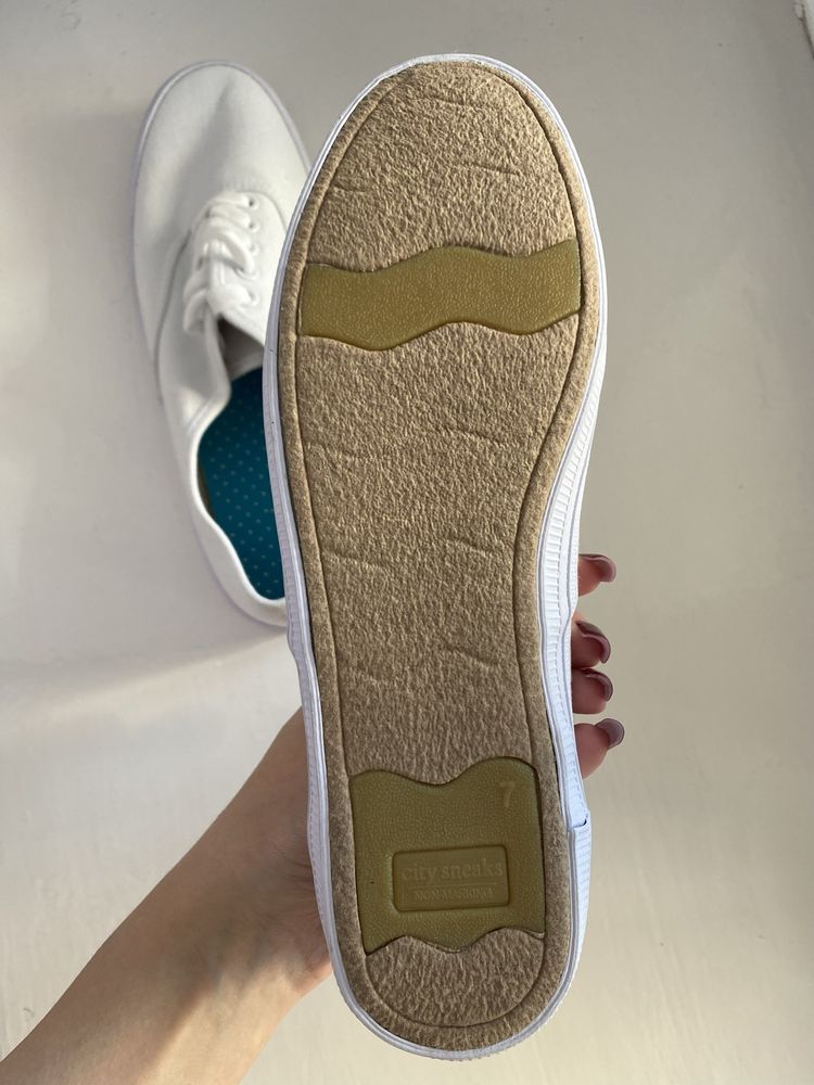 Нові кеди білі жіночі в стилі Vans тряпчані літні 37 р