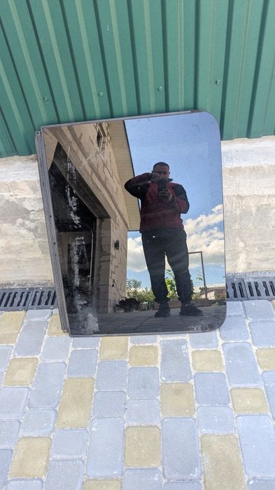 Задне скло панорами Audi Q5.