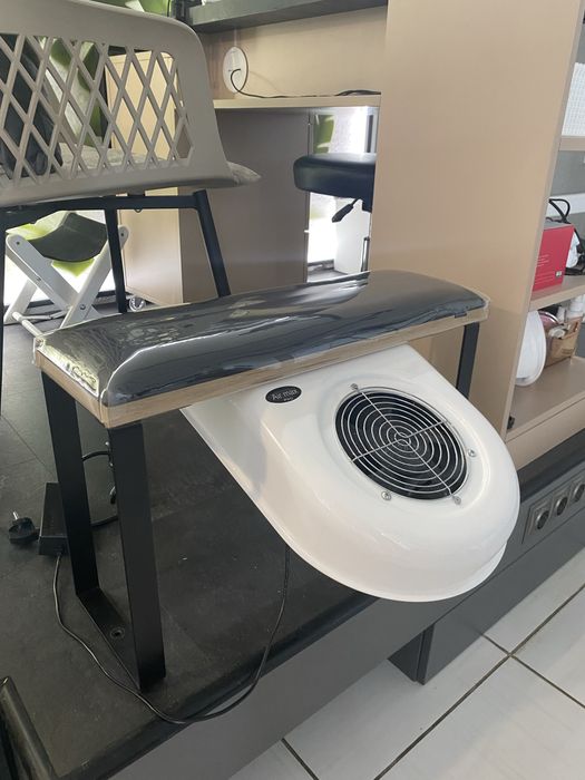 Продам витяжку Air Max Pro