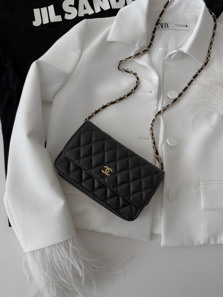 Czarna torebka chanel