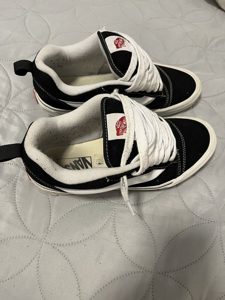 Vans knu skool numero 40,5