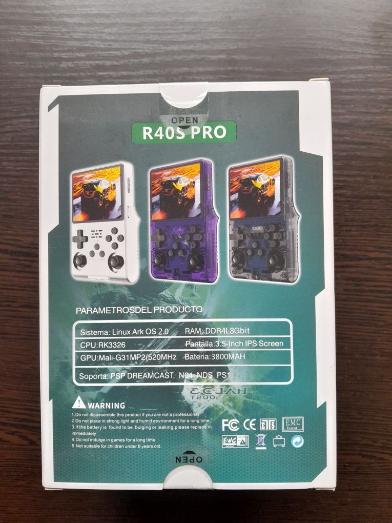 Портативна ігрова консоль R40S Pro