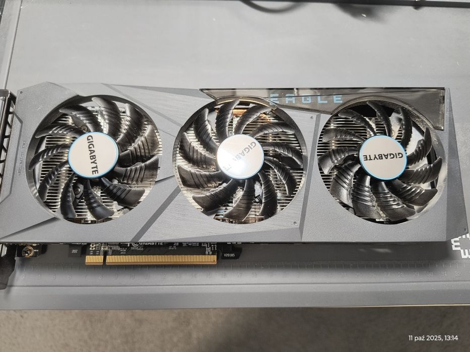 Karta graficzna Radeon Rx 6600 XT EAGLE 8GB Gigabyte