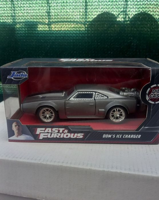 Dom's Ice Charger 1:32 fast & furious jada