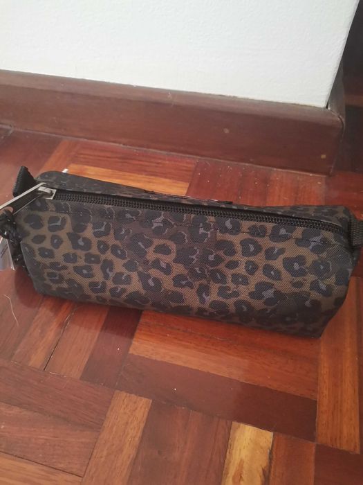 Mochila e estojo da eastpak novos