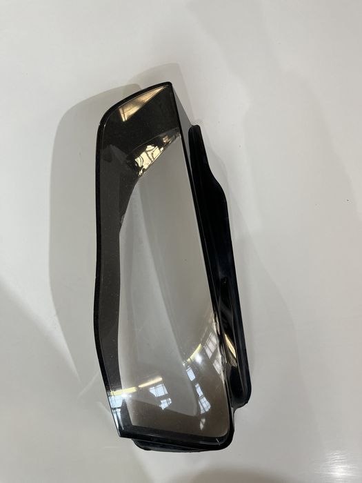 Скло фари Audi A4 B8