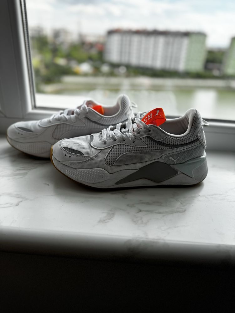 Продам кросівки Puma RS-X р. 44.5