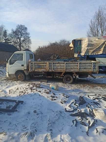 Продам автомобіль Foton 1043