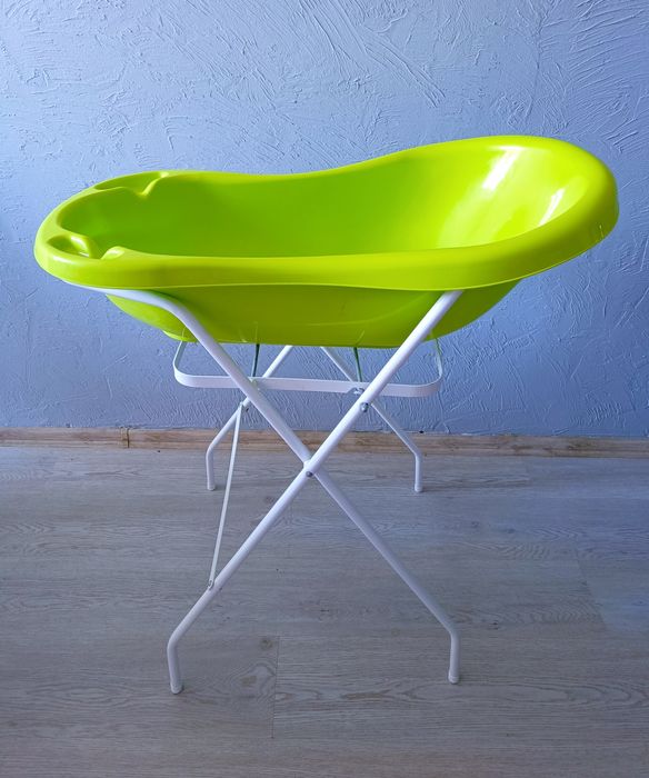 Stelaż, stojak, podstawa pod wannę, praktyczny i wygodny