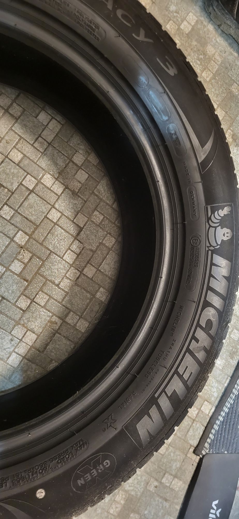 4шт 225 55 r18 98v 7.1мм рік 19 Michelin шини резина 215 50