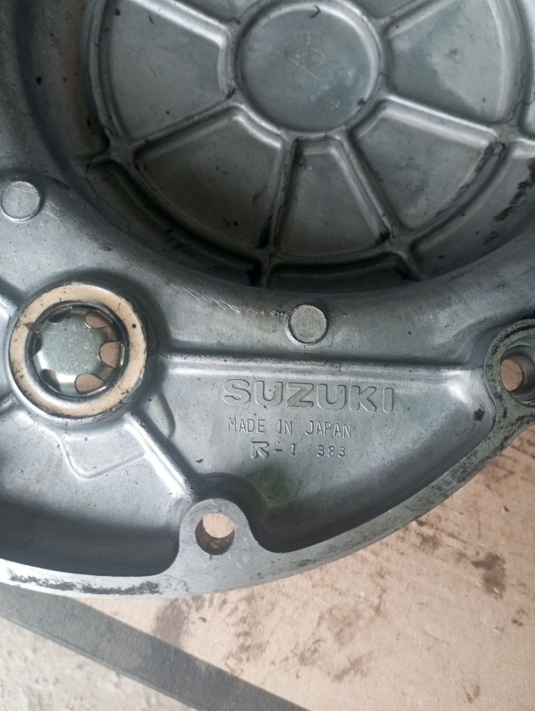 Dekiel kapa pokrywa silnika misa olejowa silnik Suzuki GN 250 GZ 1.258