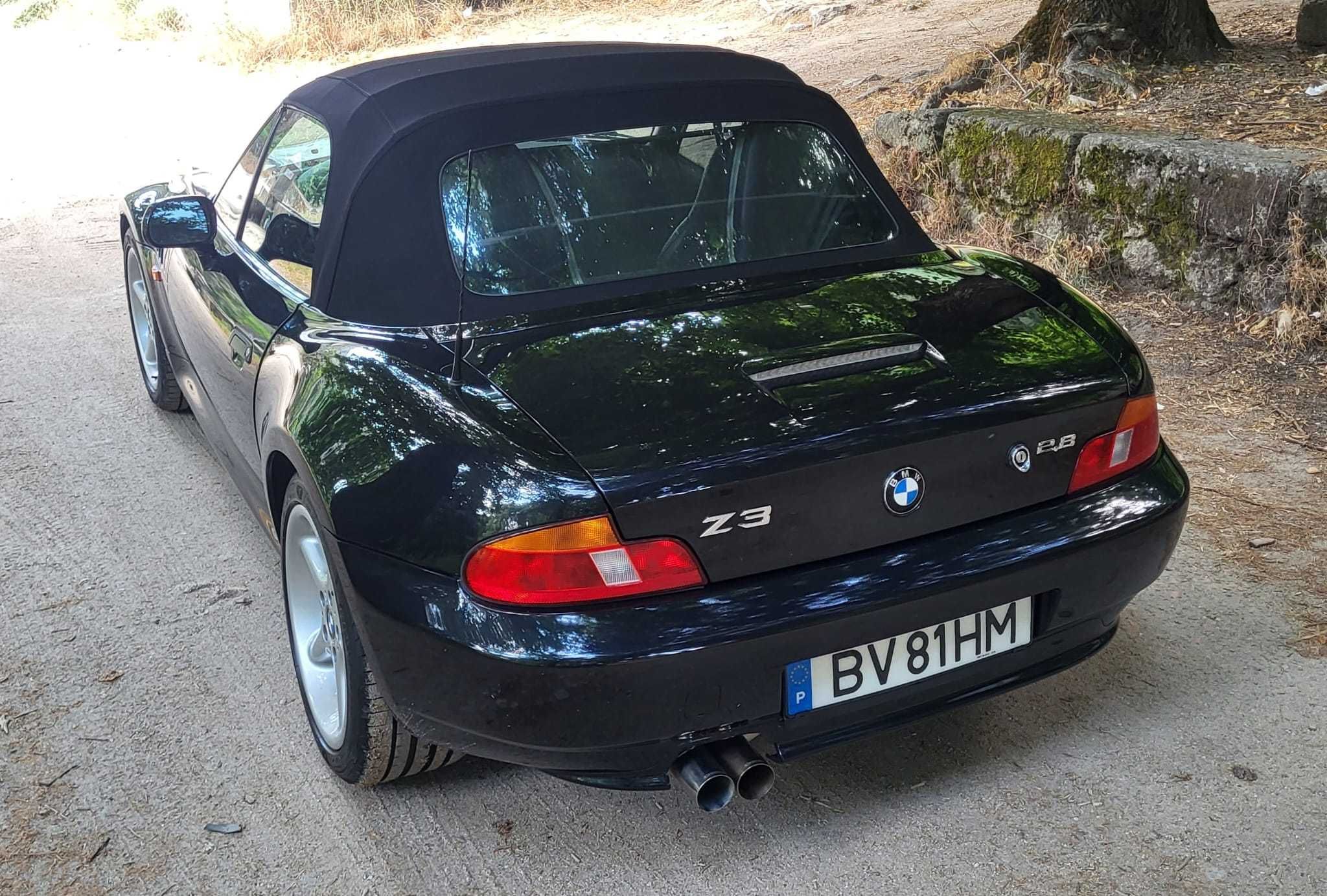 BMW Z3 2.8i – Potência Atmosférica e Estilo Clássico