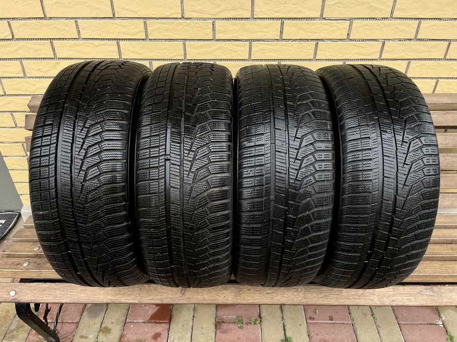 Шини Резина 225.55 R17 Hankook Зима