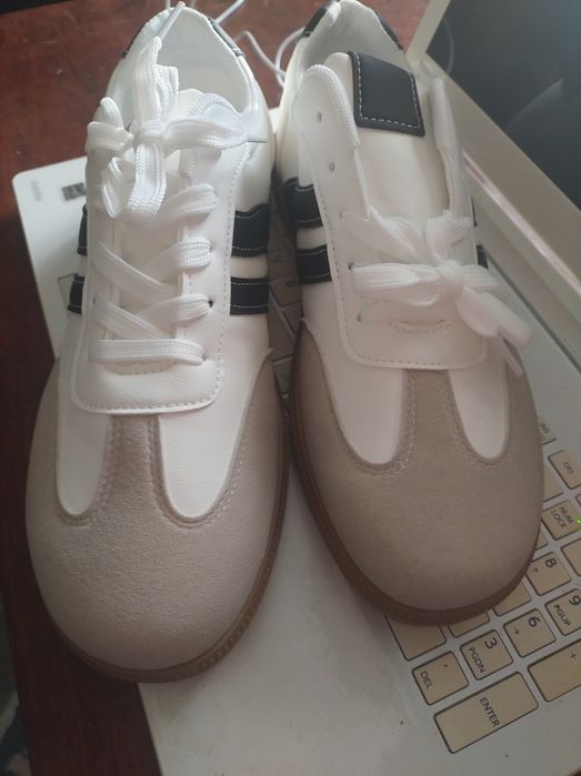 Кеди-кросівки розмір 42