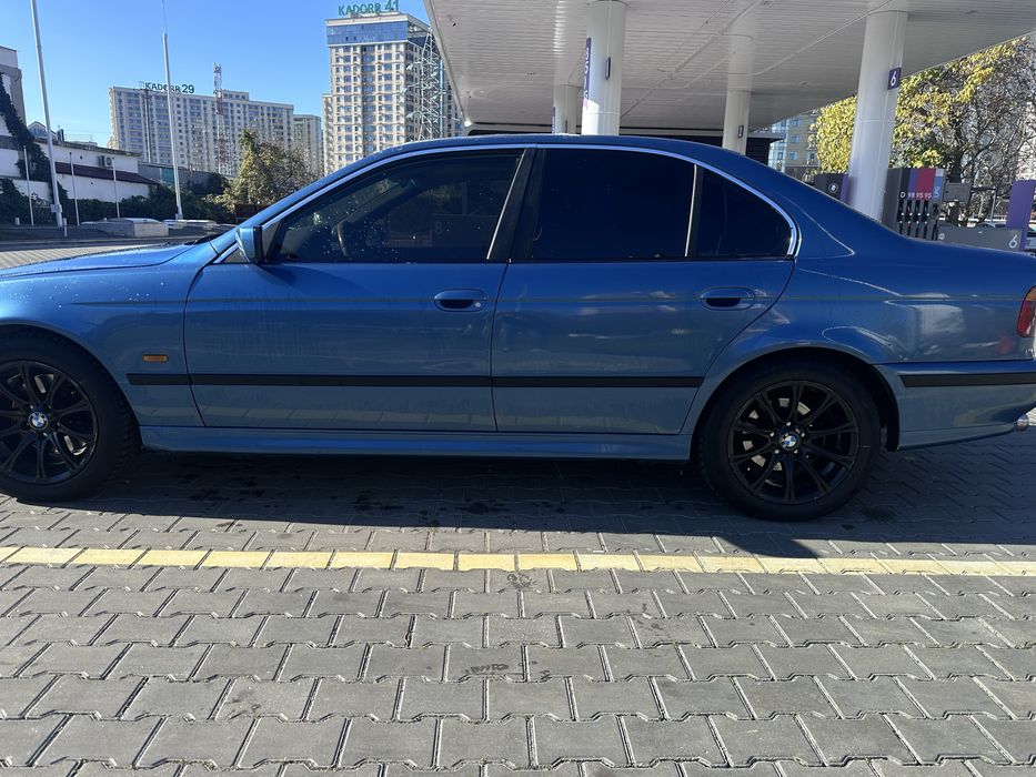 Е39 3.0 дизель.