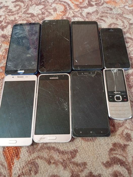 Продам телефони под ремонт.