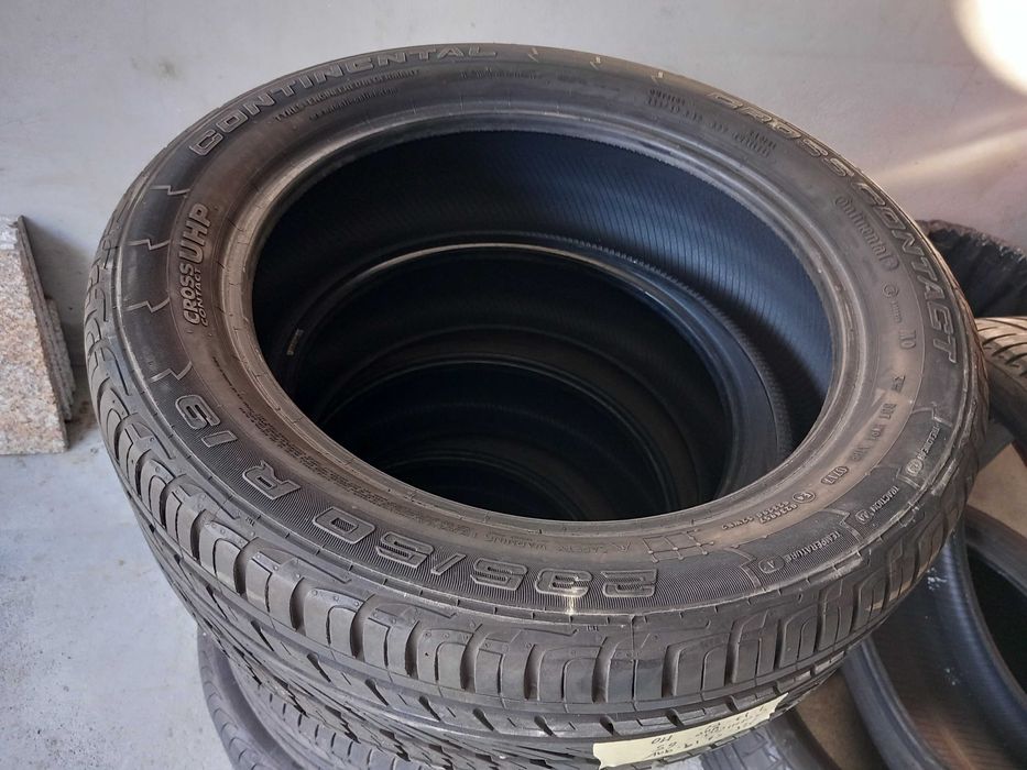 2 pneus 235/50R19 Continental seminovos