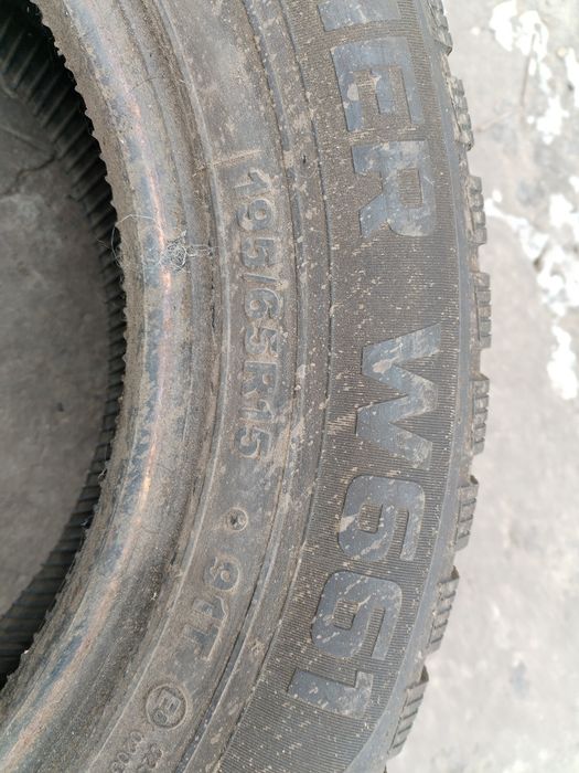 Гума на авто 1 шт.