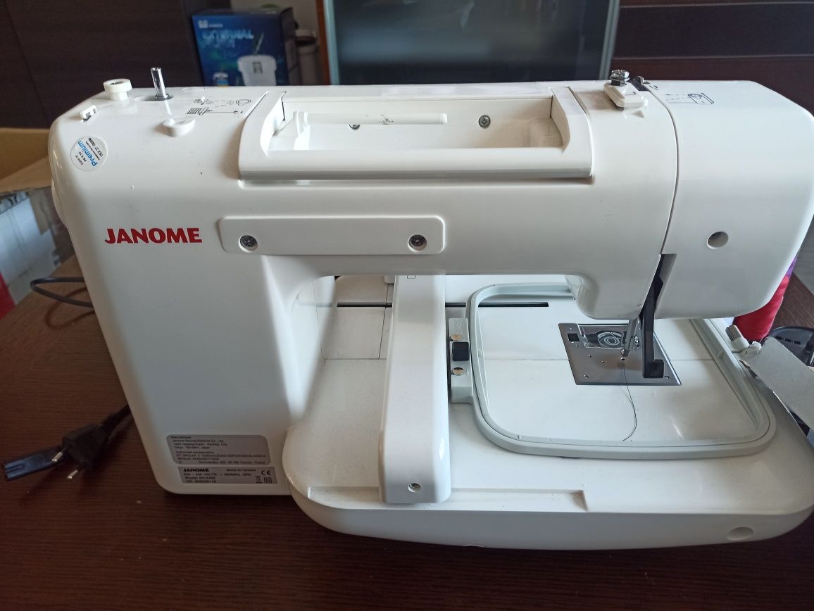 Hafciarka Janome Memory Craft 230E