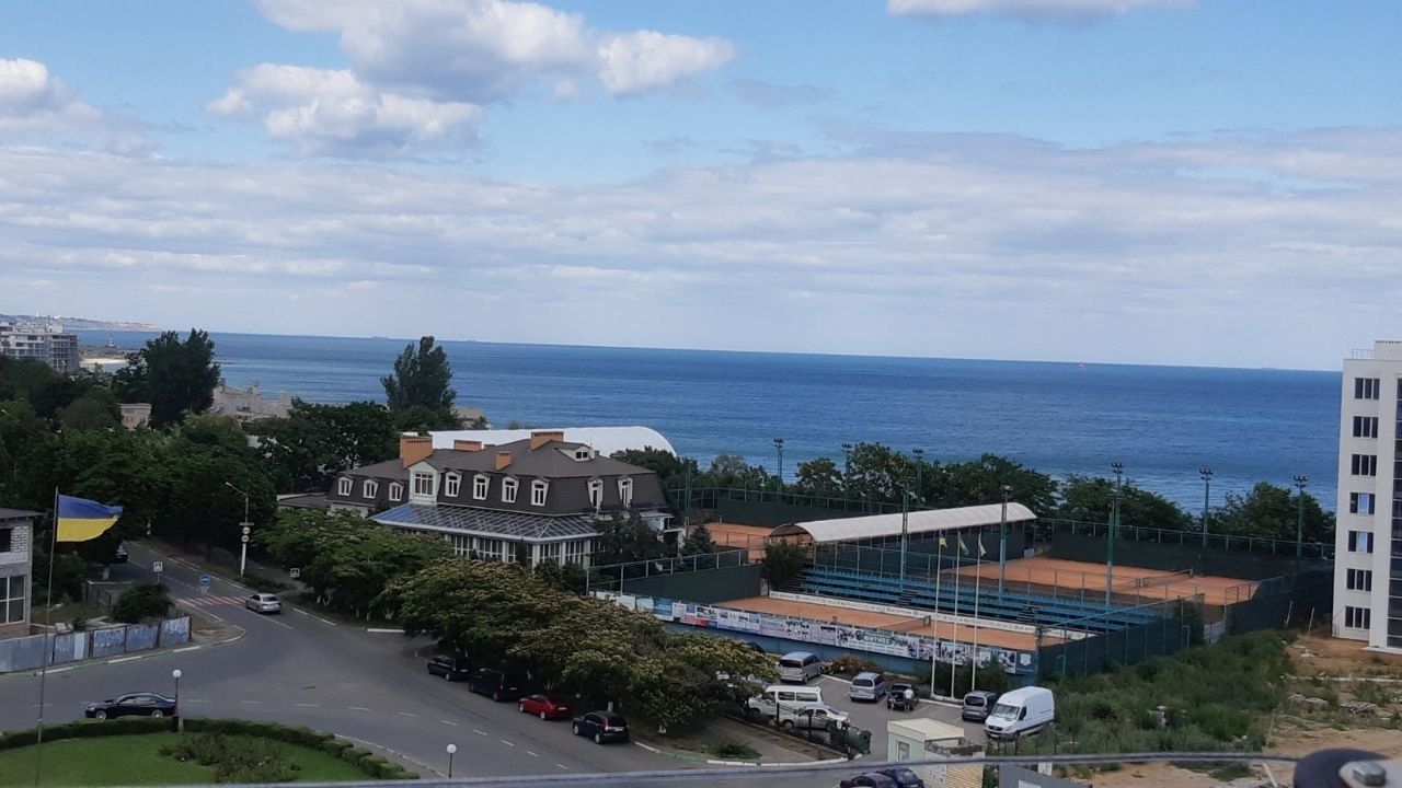 Сдам квартиру с видом на море  ЖК Парус