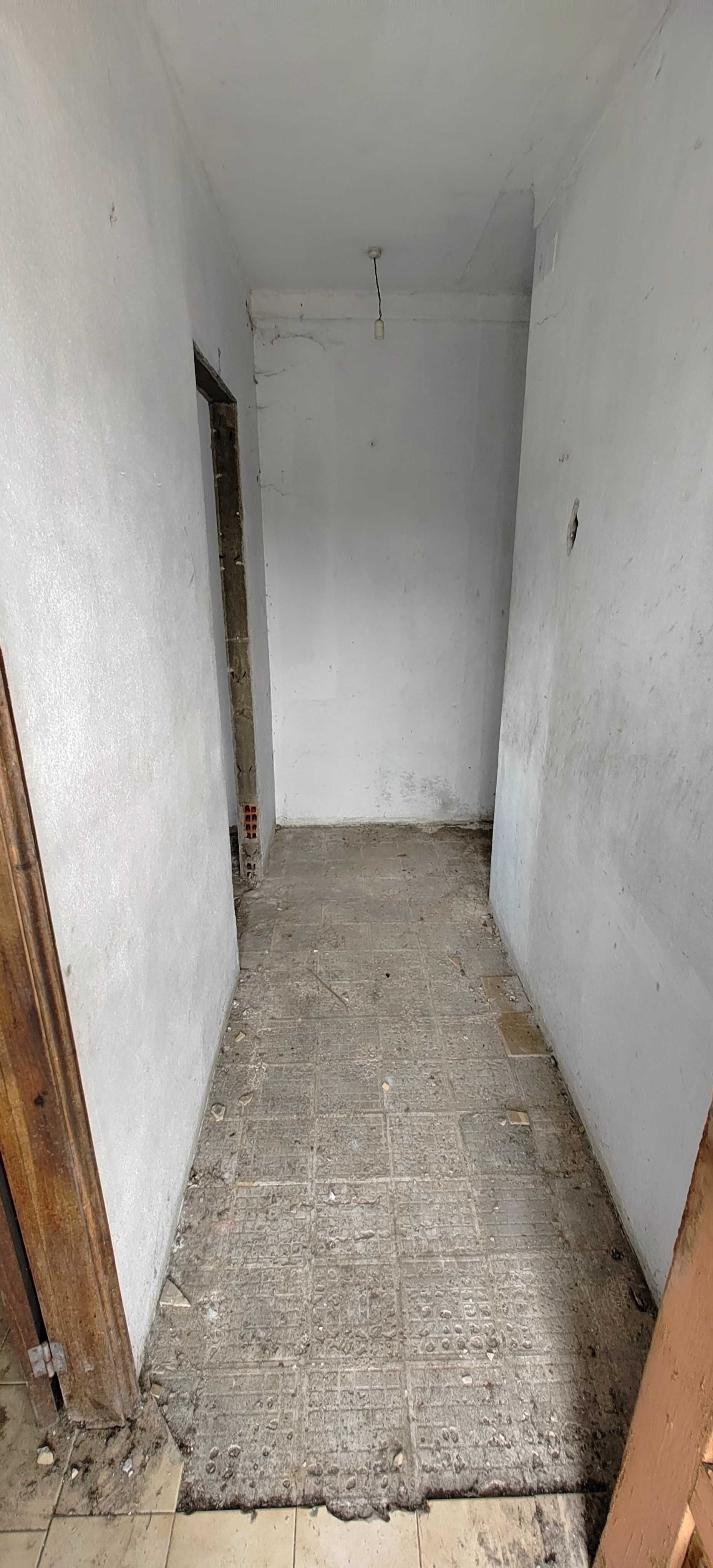 Moradia M3/Remodelação!