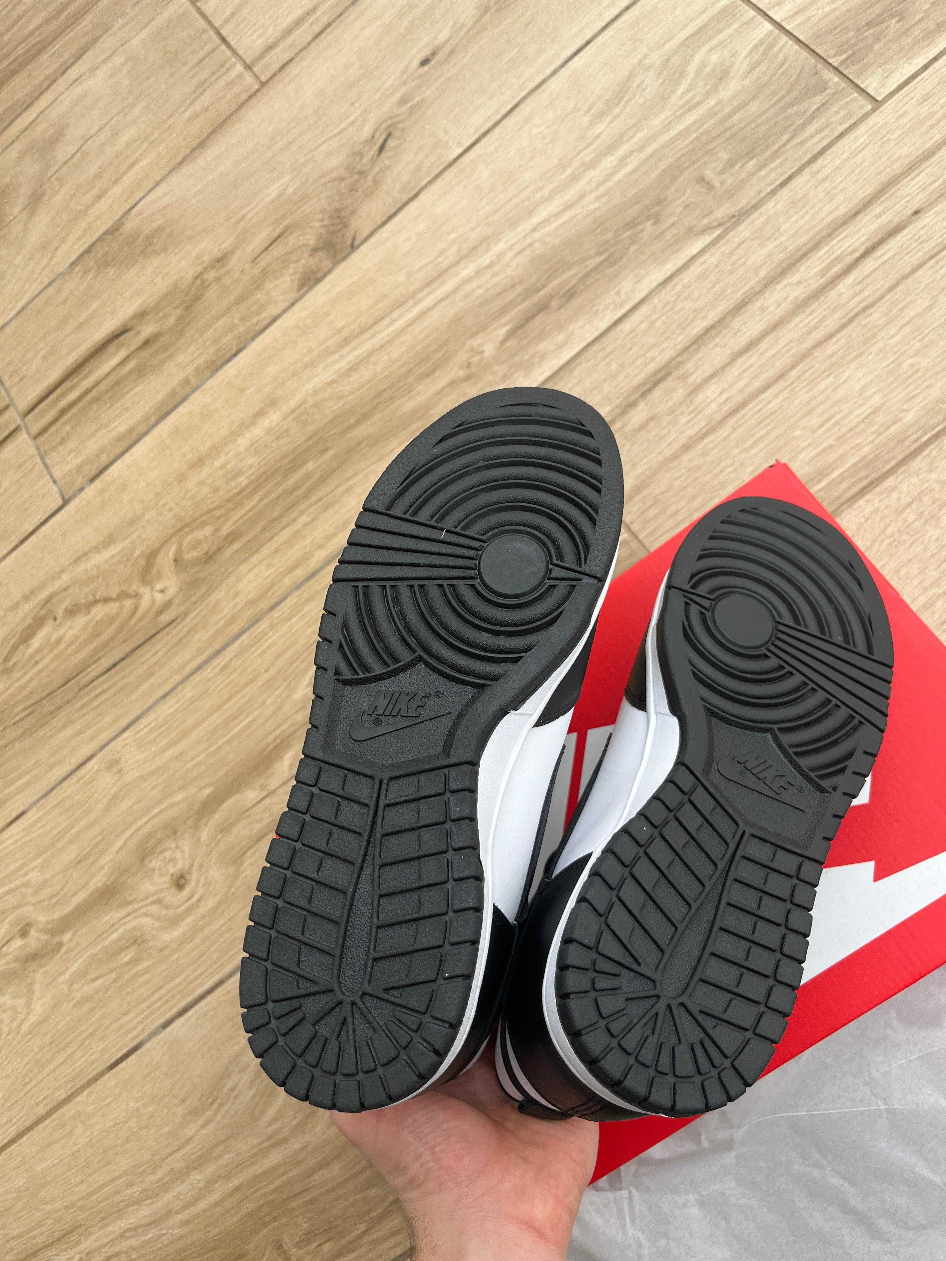 Nike Dunk High Panda 42 – Novos e Selados na Caixa