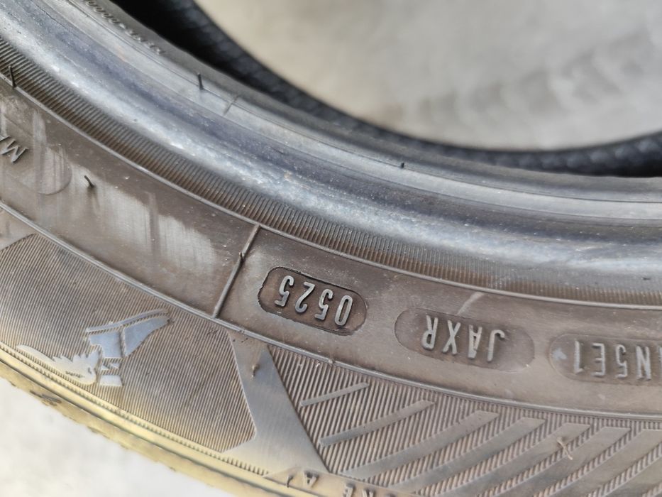 Pneus 205/55r17 Goodyear EfficientGrip Performance 2 95% piso