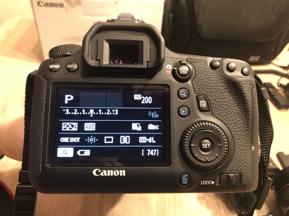 Canon EOS 6D  24-105L,  EF50mm zestaw