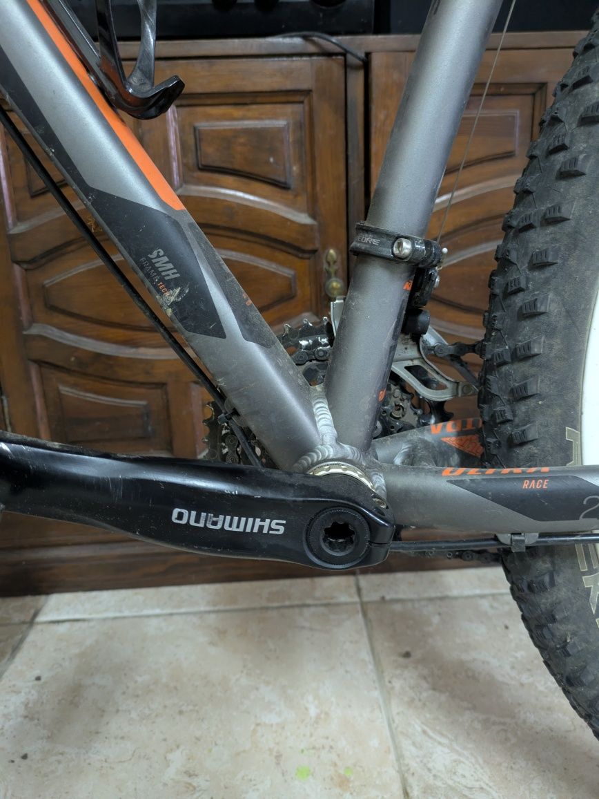 KTM Ultra Race roda 29